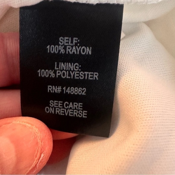 Chicos women’s top blouse tunic shirt black white chevron zig zag flowy summer - Picture 5 of 7